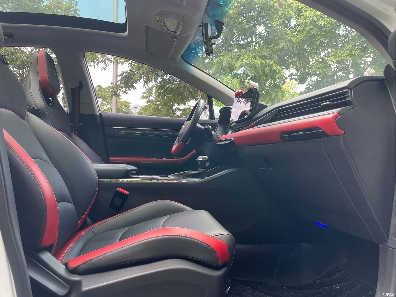 Geely Emgrand, 2021 16