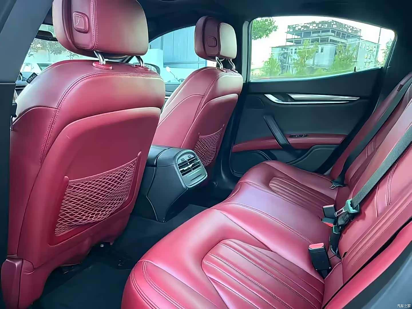 Maserati Ghibli, 2014 6
