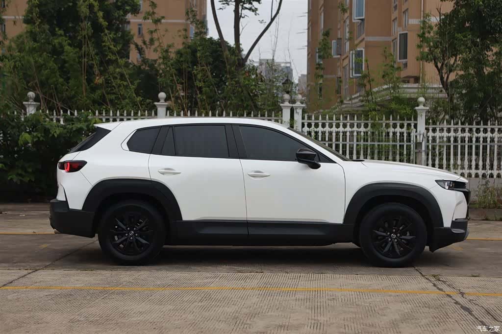 Mazda CX-50, 2023 4