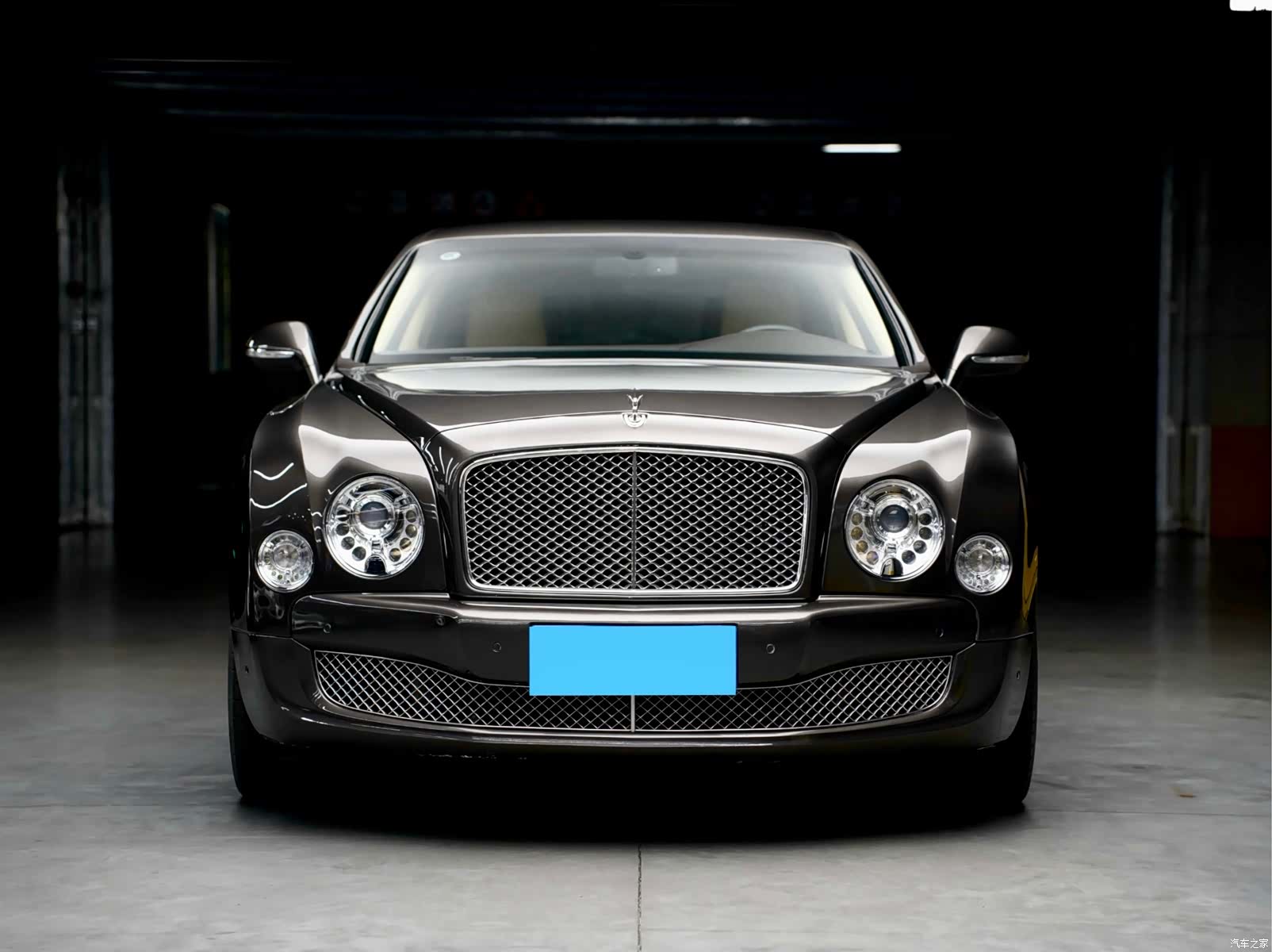 Bentley Mulsanne, 2011 2