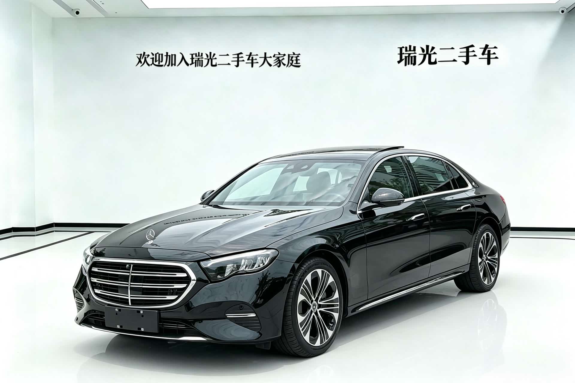 Mercedes-Benz E-Class, 2024 1