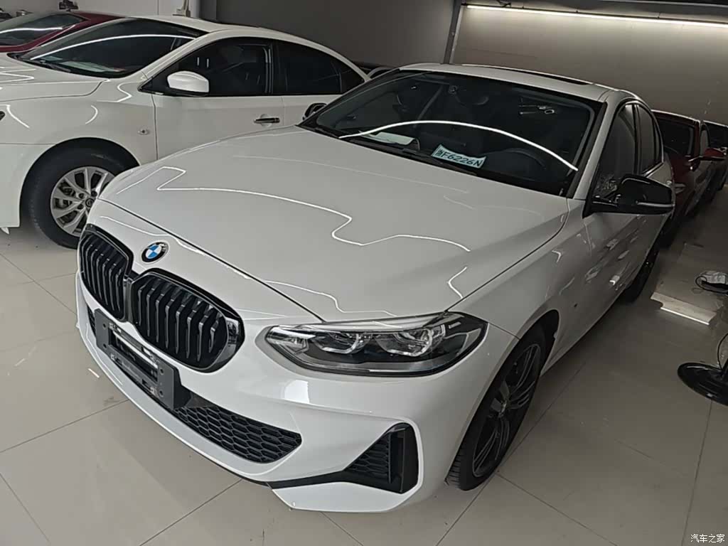 BMW 1 Series, 2023 2