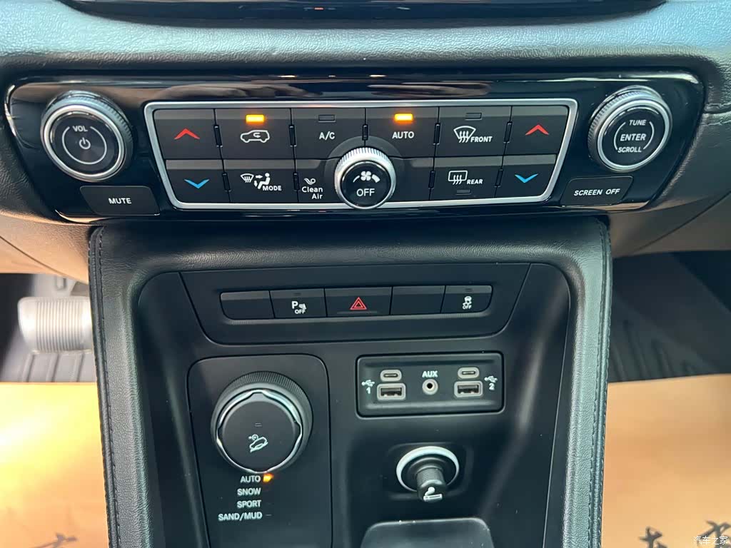 Jeep V, 2019 12