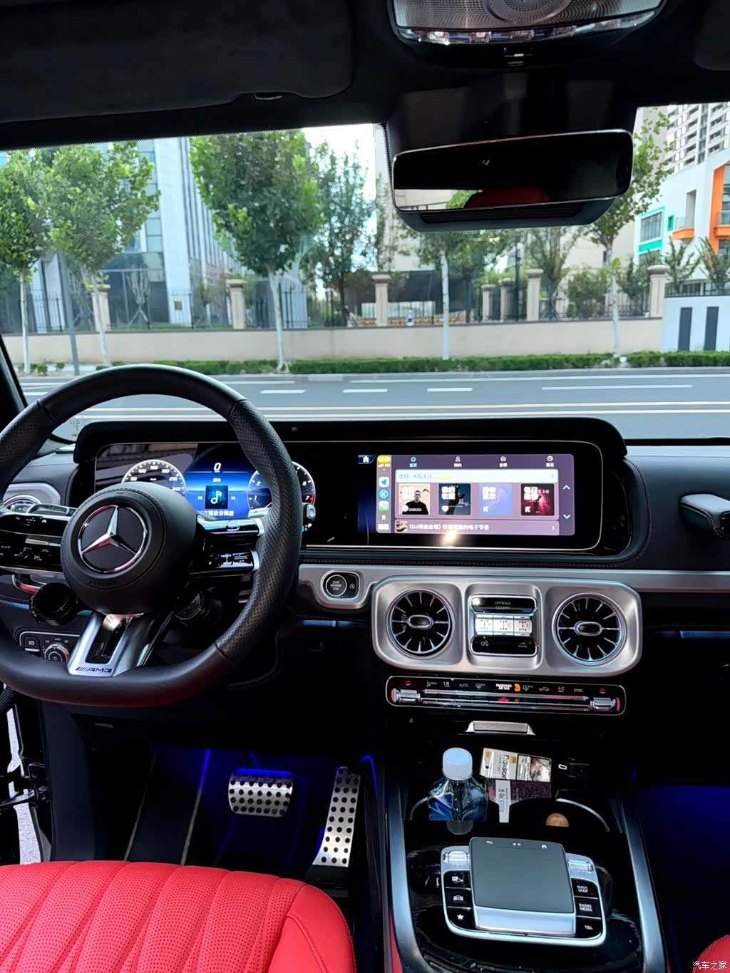 Mercedes-Benz G-Class, 2025 7