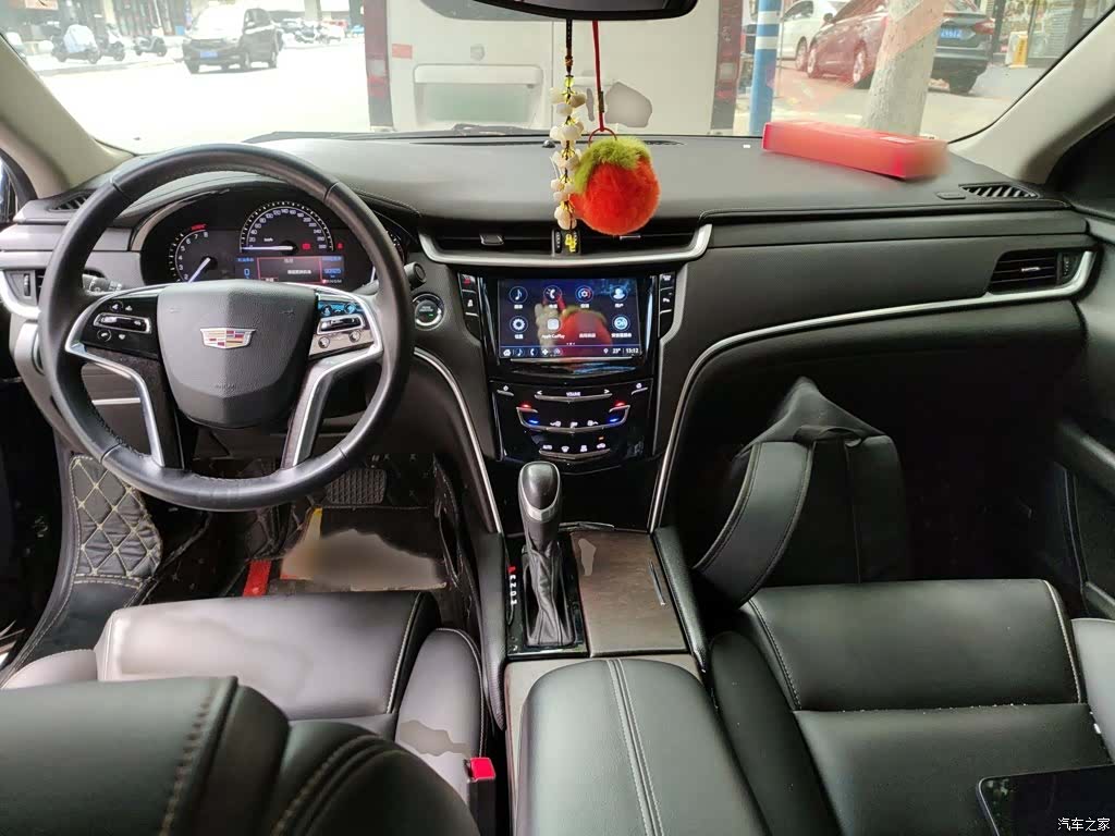 Cadillac XTS, 2017 13