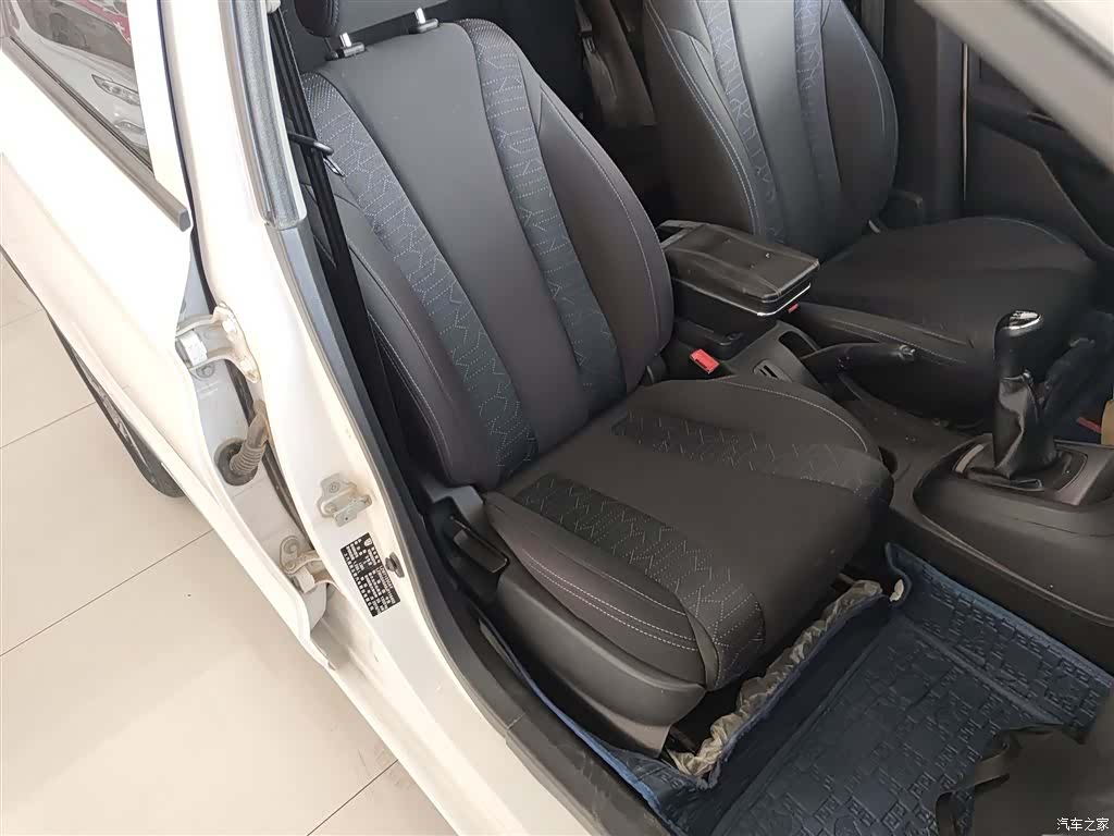 Wuling 310, 2019 17