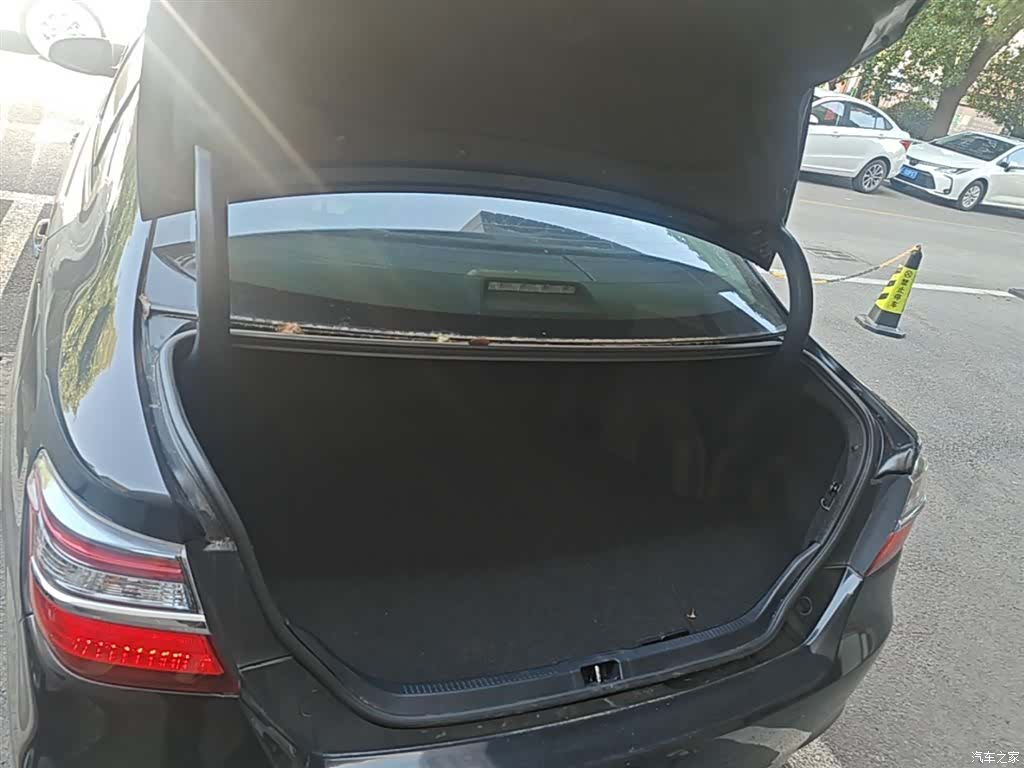 Toyota Camry, 2016 19
