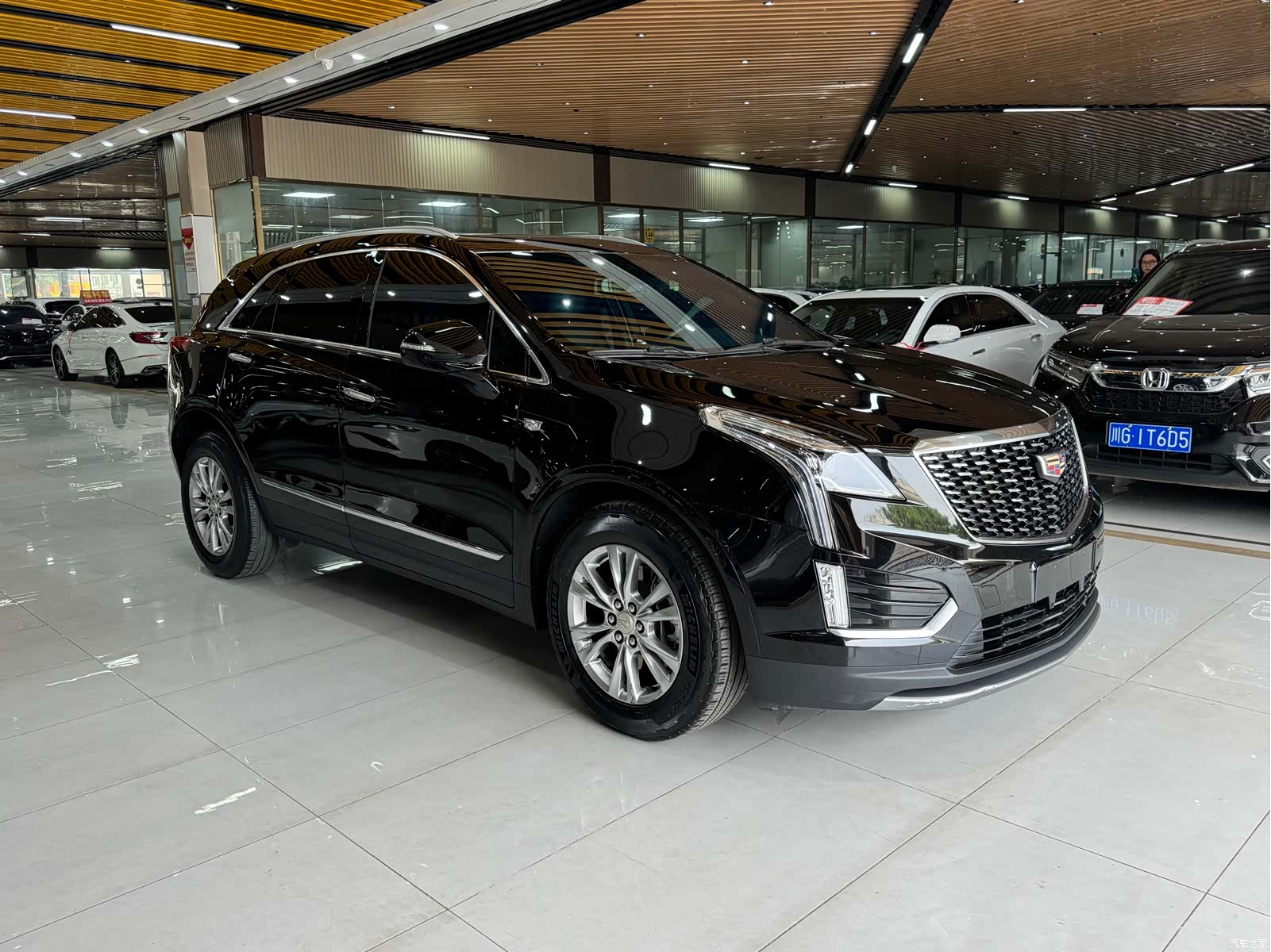Cadillac XT5, 2022 3