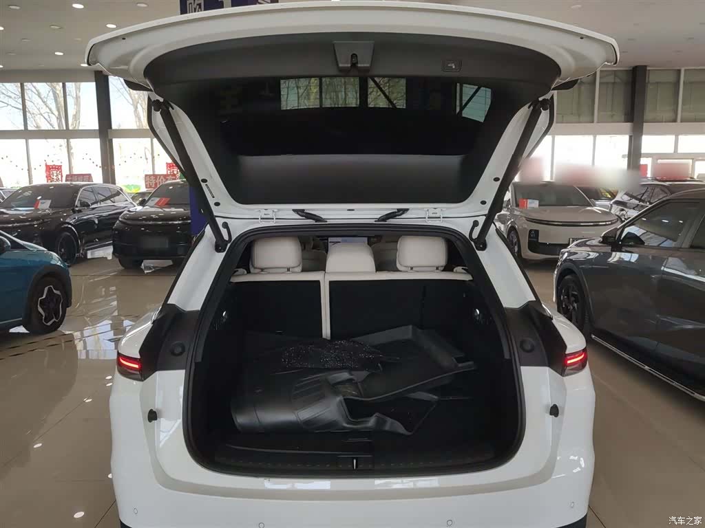 Li Auto i6, 2026 15