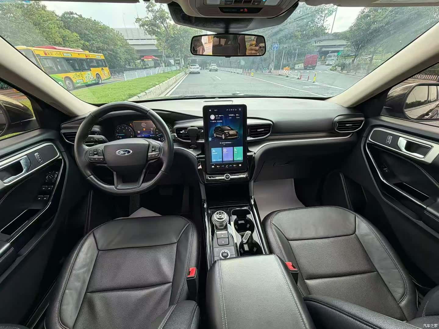 Ford Explorer, 2020 9