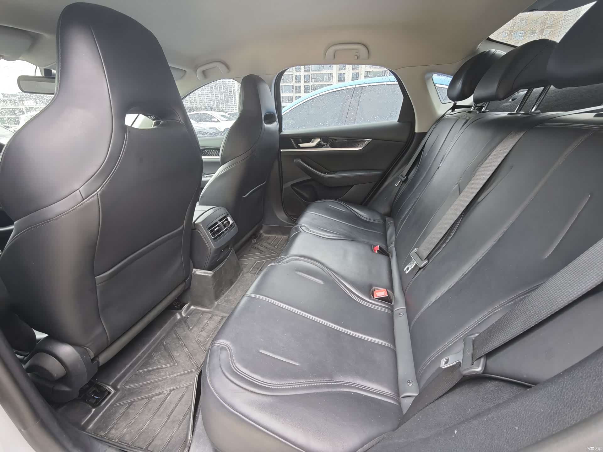 BYD Qin, 2022 4