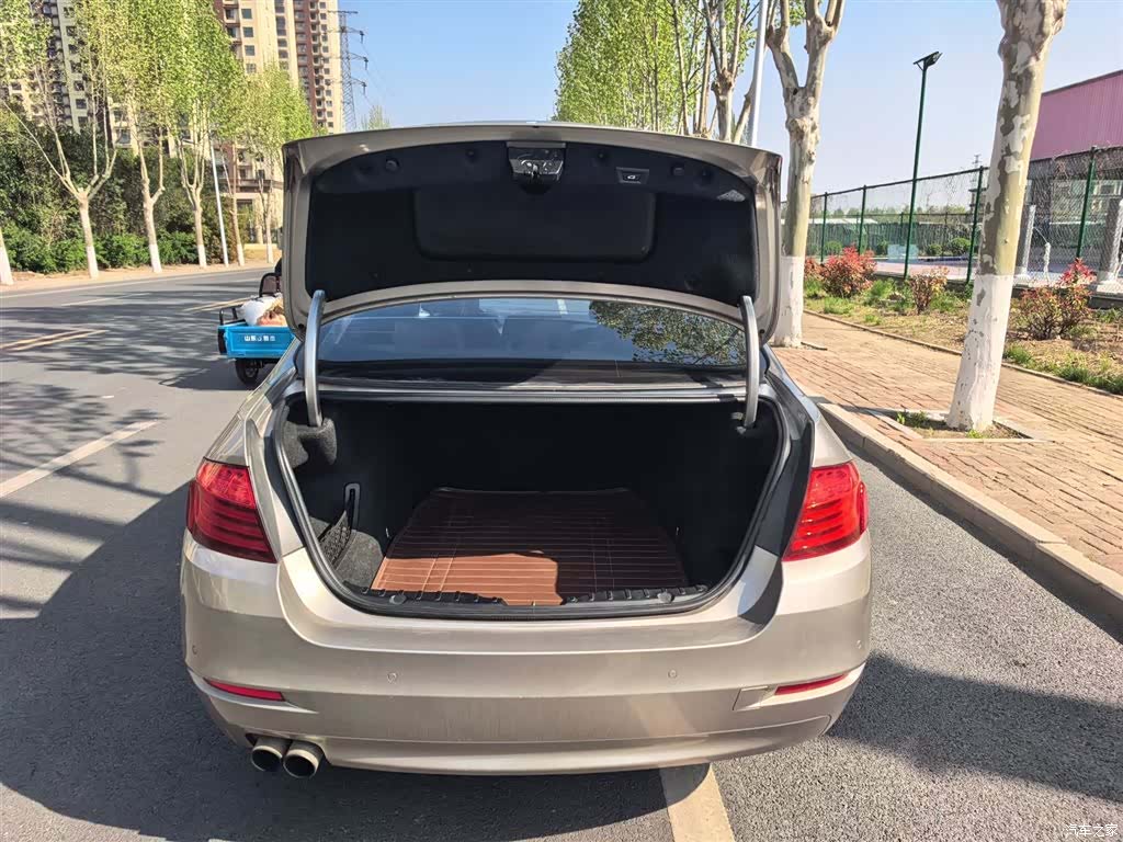 BMW 5 Series, 2016 9