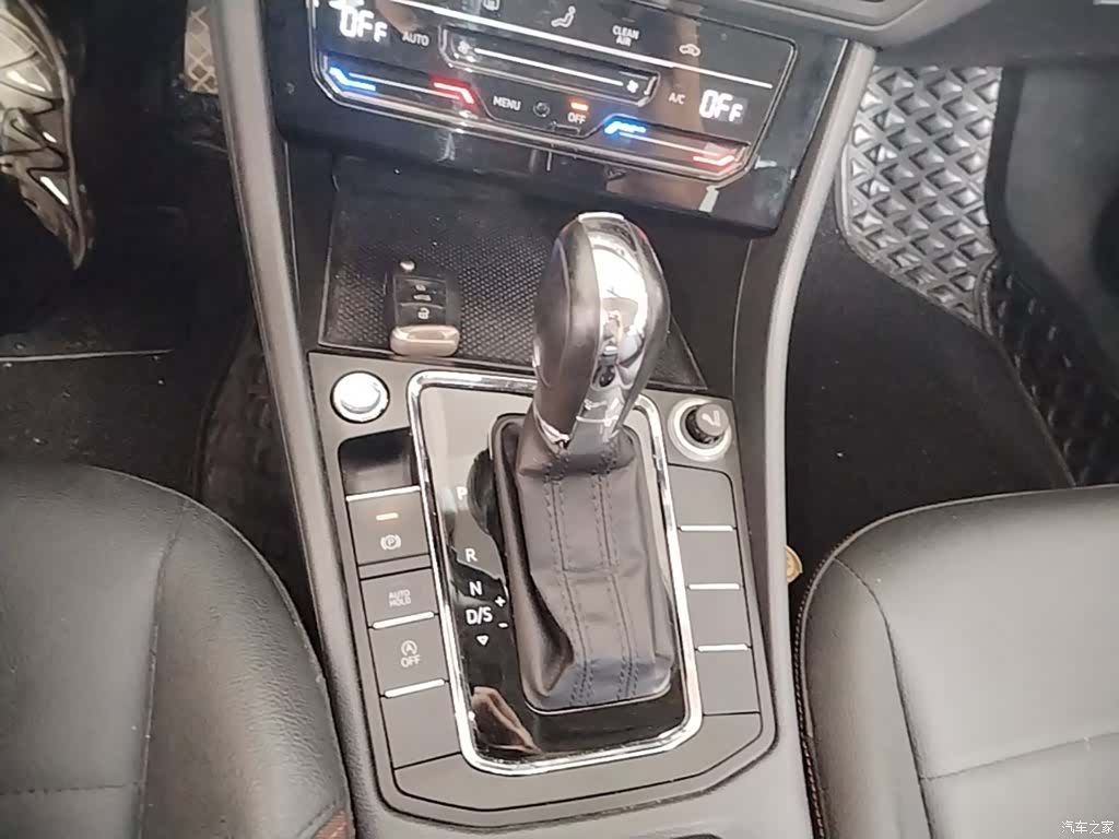 Volkswagen Bora, 2020 14