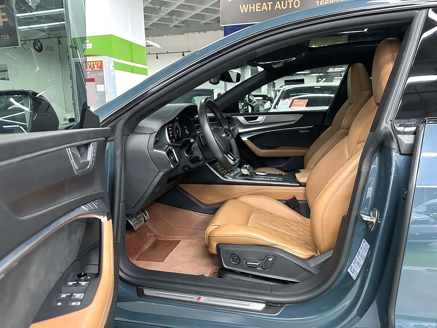 Audi A7L, 2021 3
