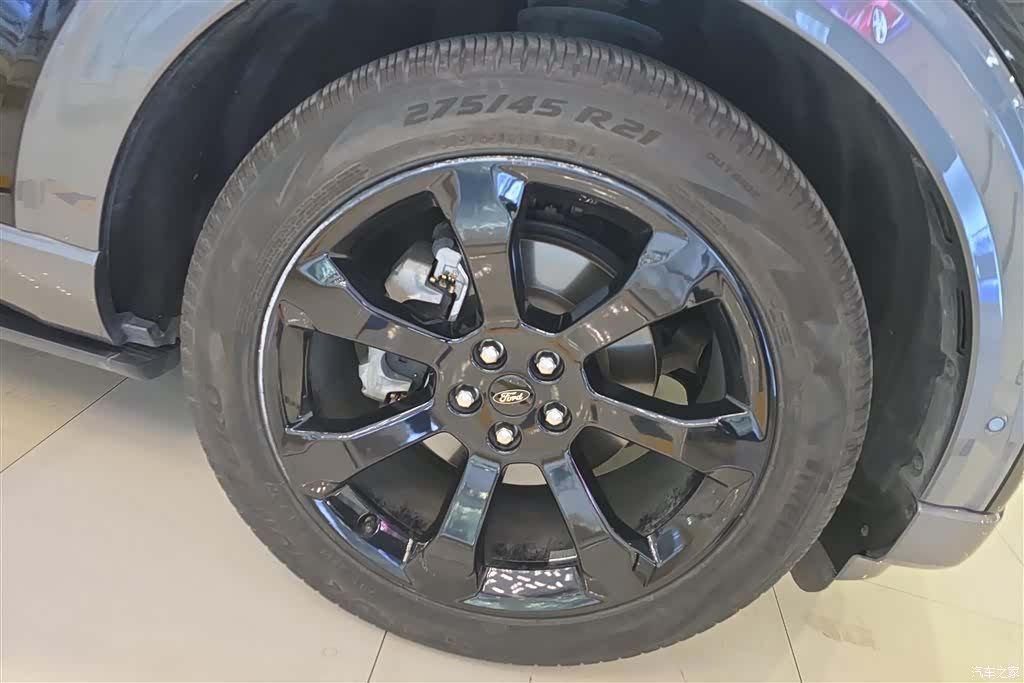 Ford Explorer, 2022 6