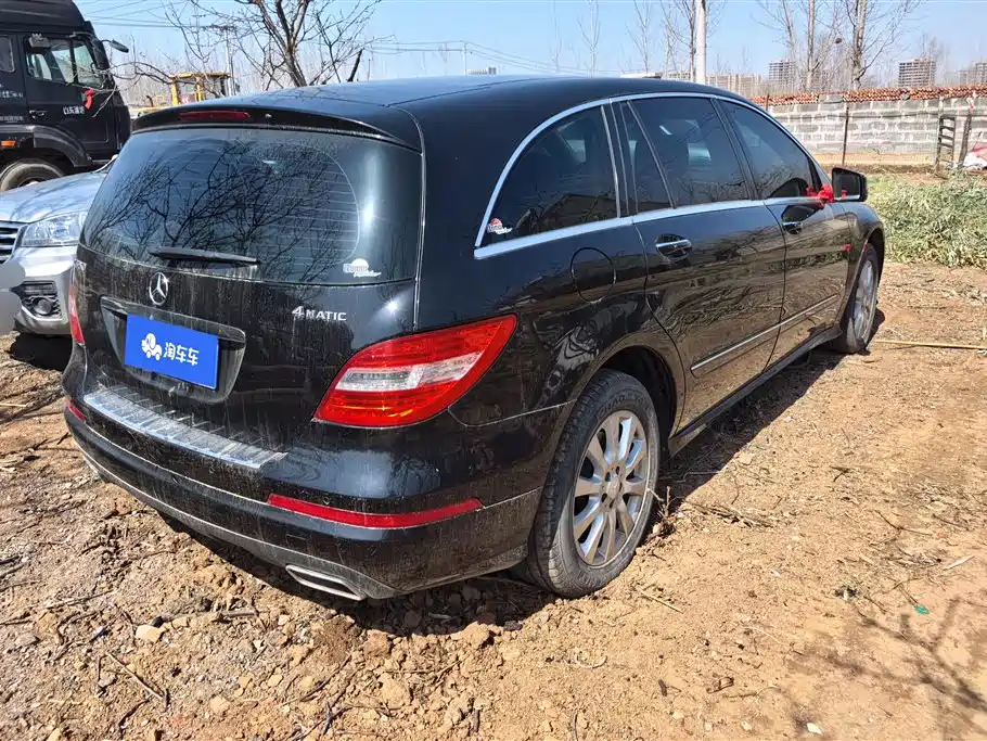 Mercedes-Benz R-class