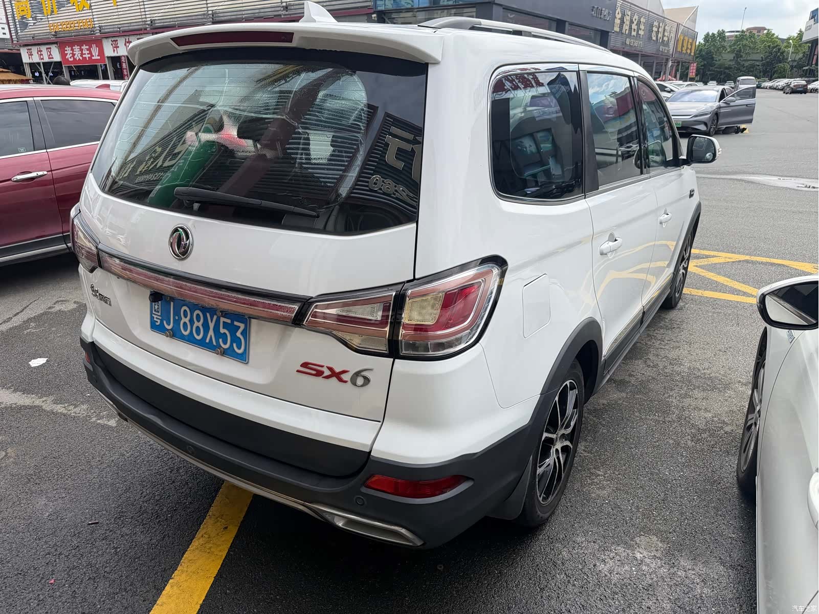 DongFeng SX6, 2017 8