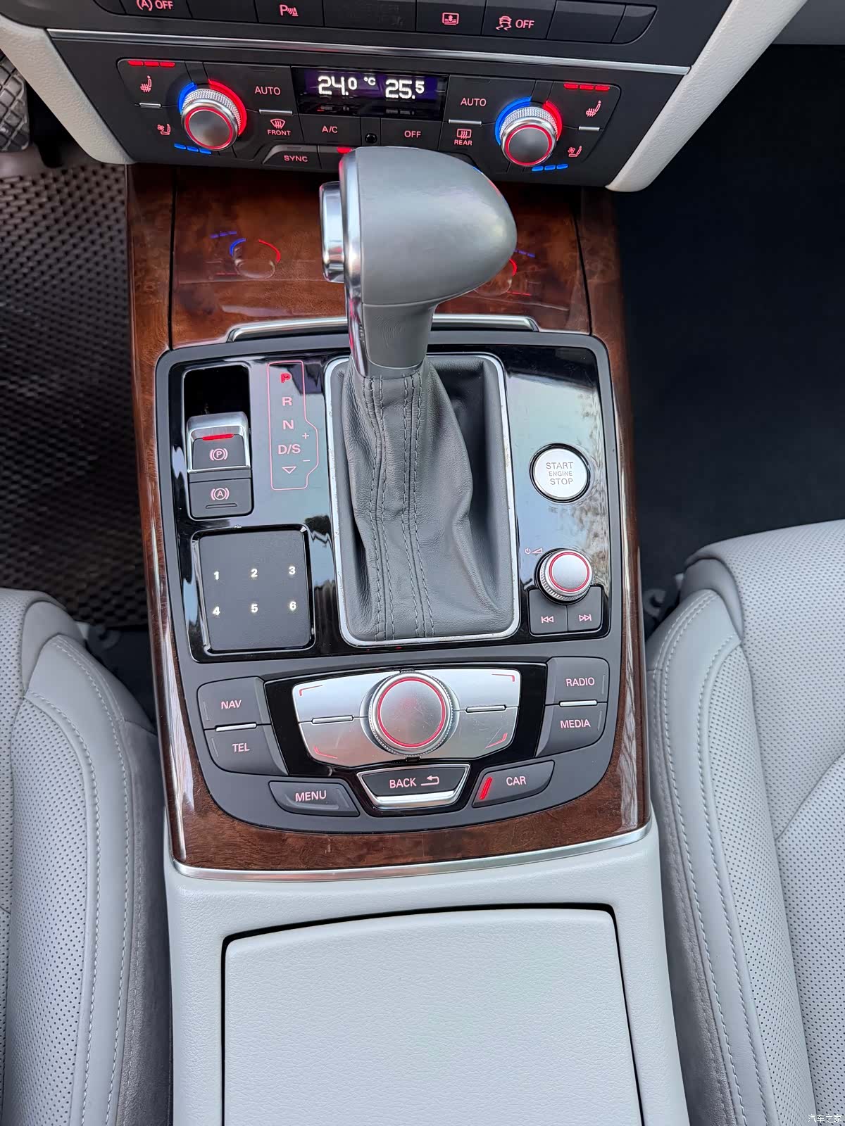 Audi A6L, 2014 9