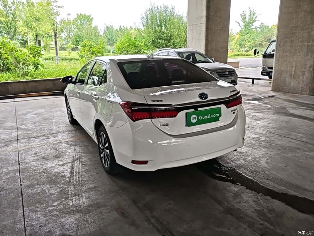 Toyota Corolla, 2016 все фото
