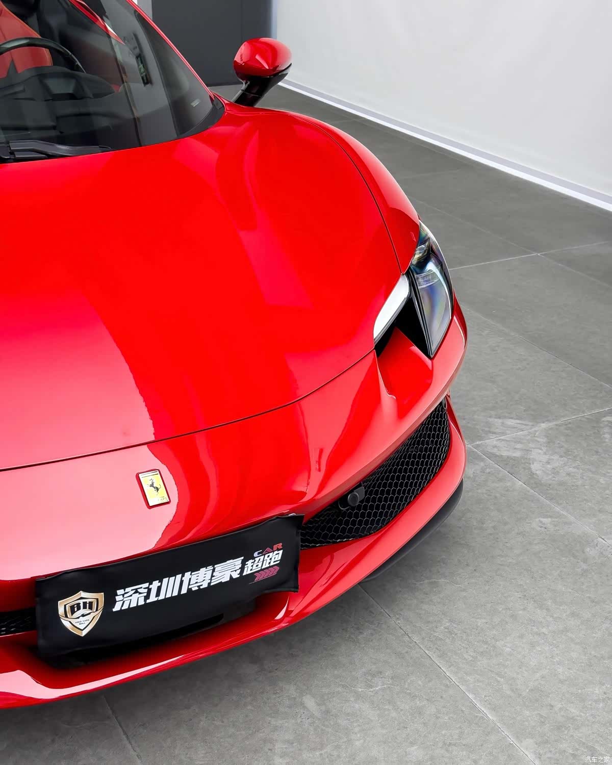 Ferrari 296, 2024 7