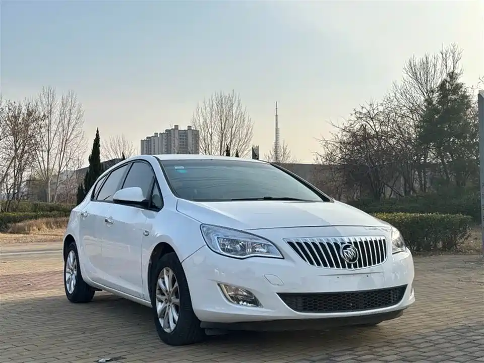 Buick Yinglang