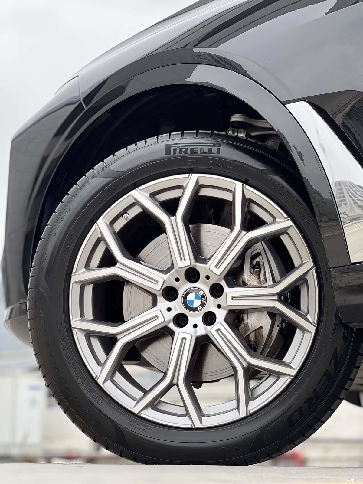 BMW X7, 2024 14