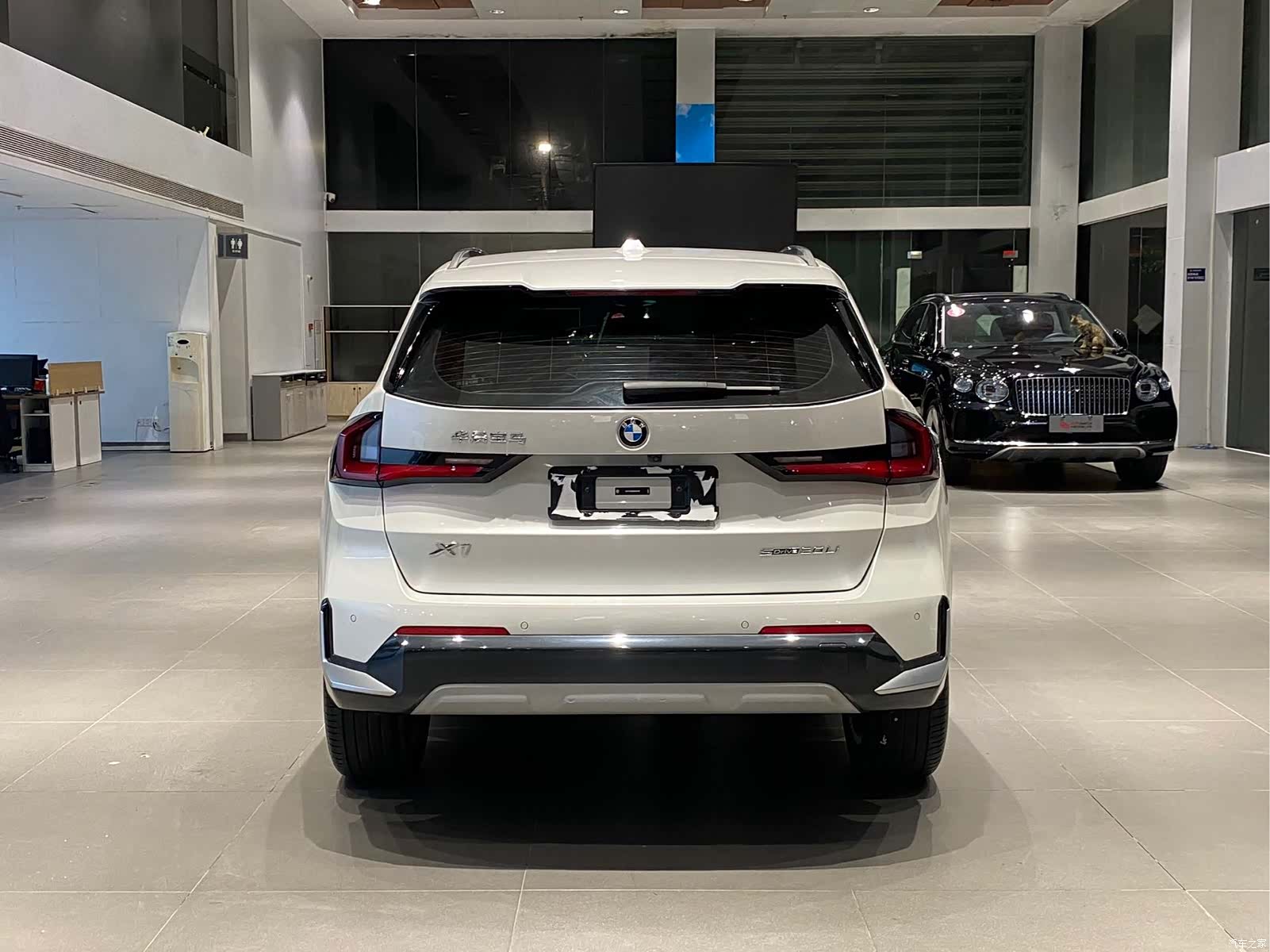 BMW X1, 2024 все фото