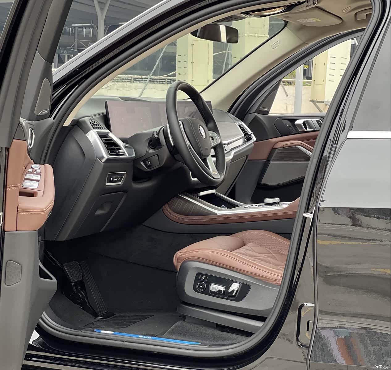 BMW X7, 2024 4