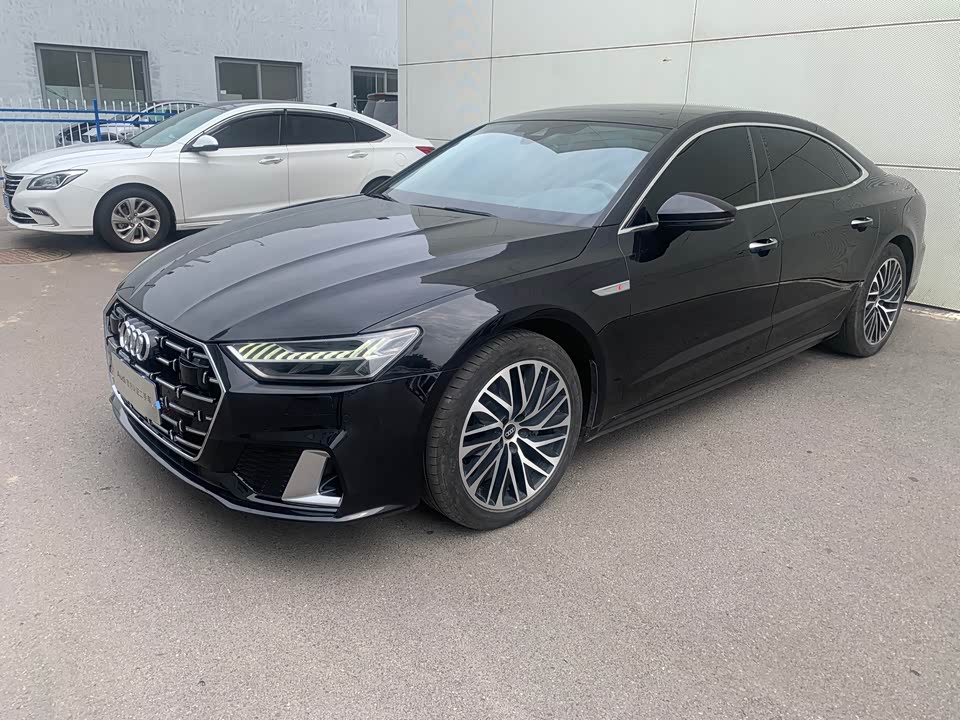 Audi A7L