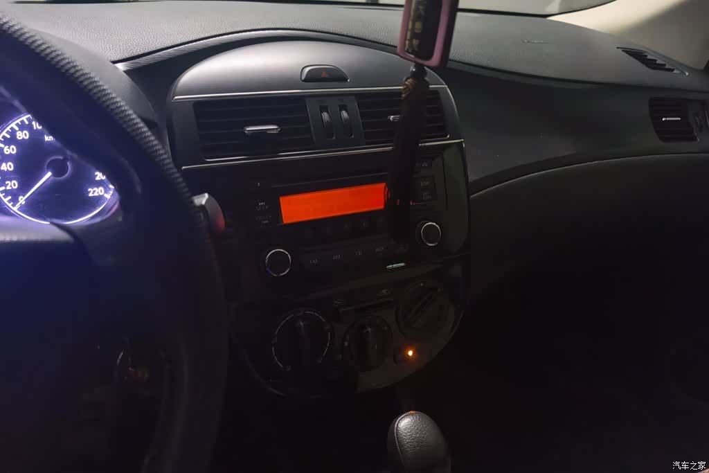 Nissan Tiida, 2012 13