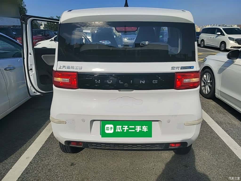 Wuling MINIEV, 2021 6