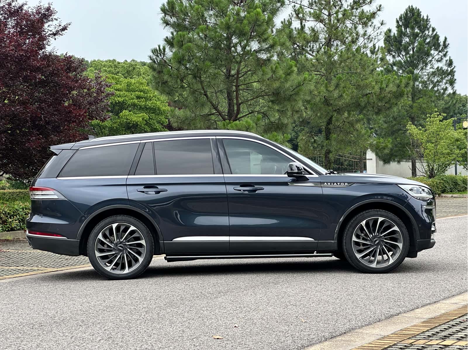 Lincoln Aviator, 2022 4