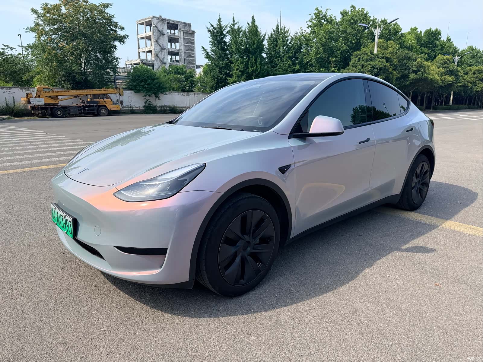 Tesla Model Y, 2024 1