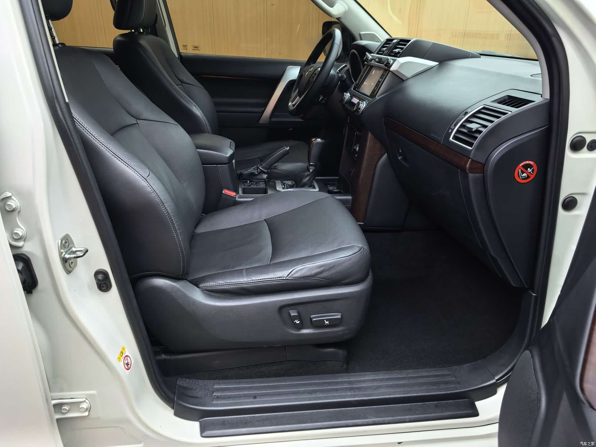 Toyota Prado, 2017 23