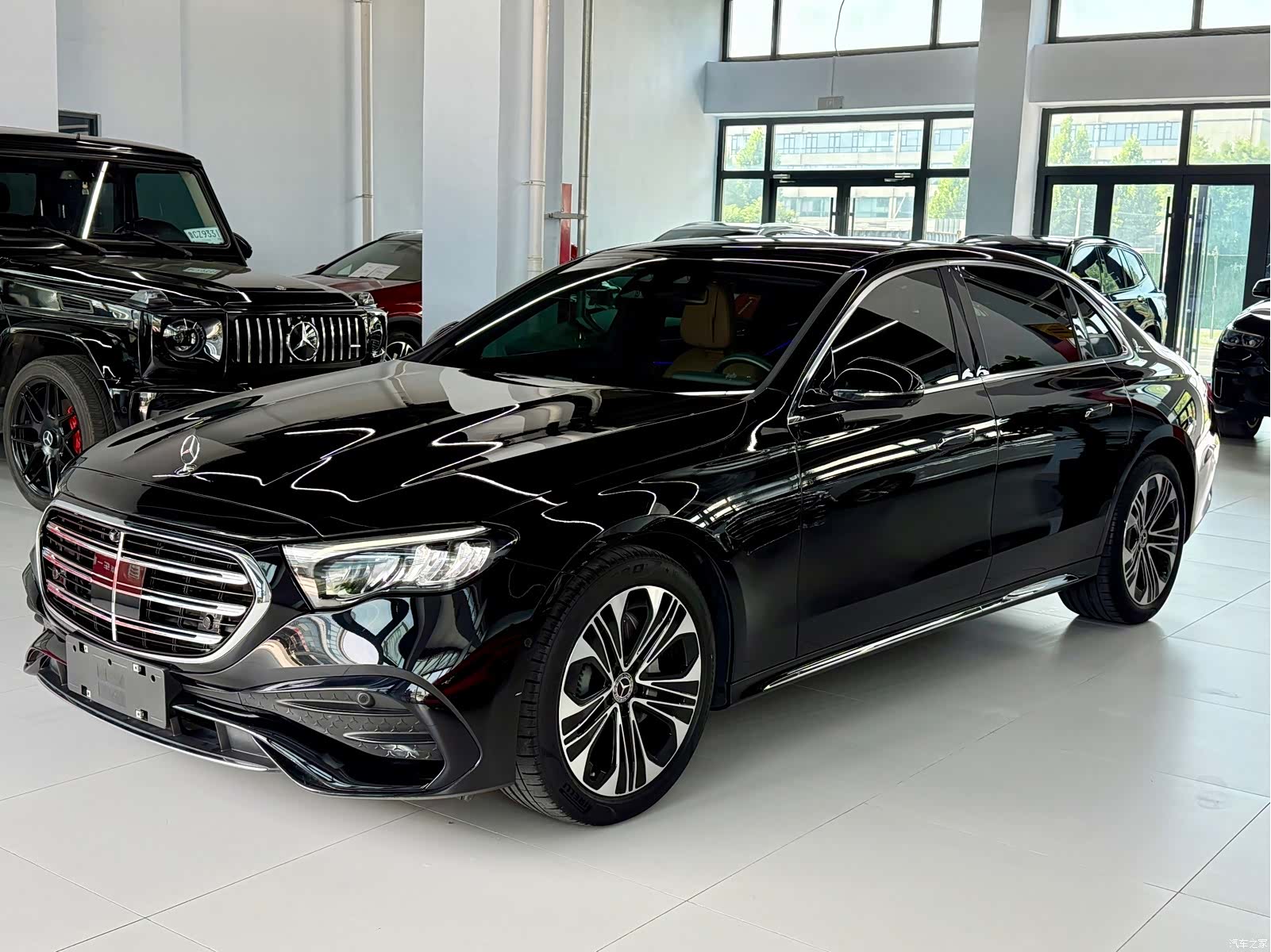 Mercedes-Benz E-Class, 2024 2