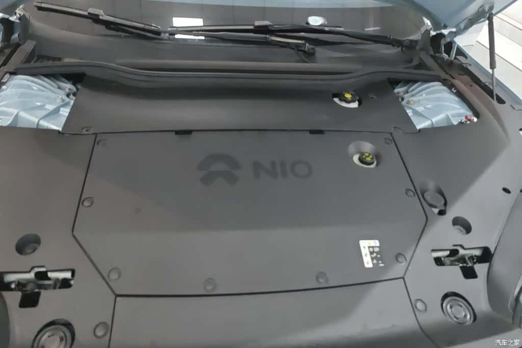 NIO ET5, 2023 10