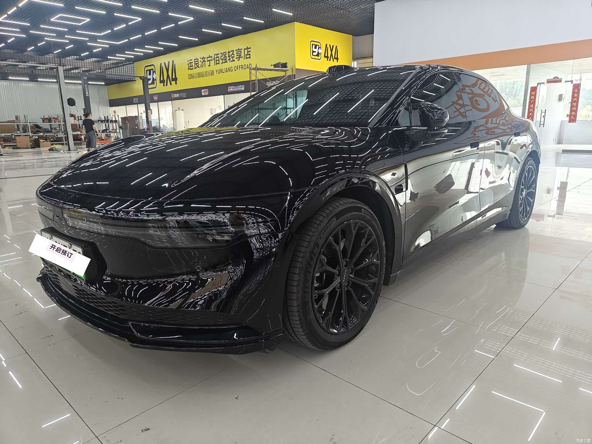 Zeekr 007, 2025 2