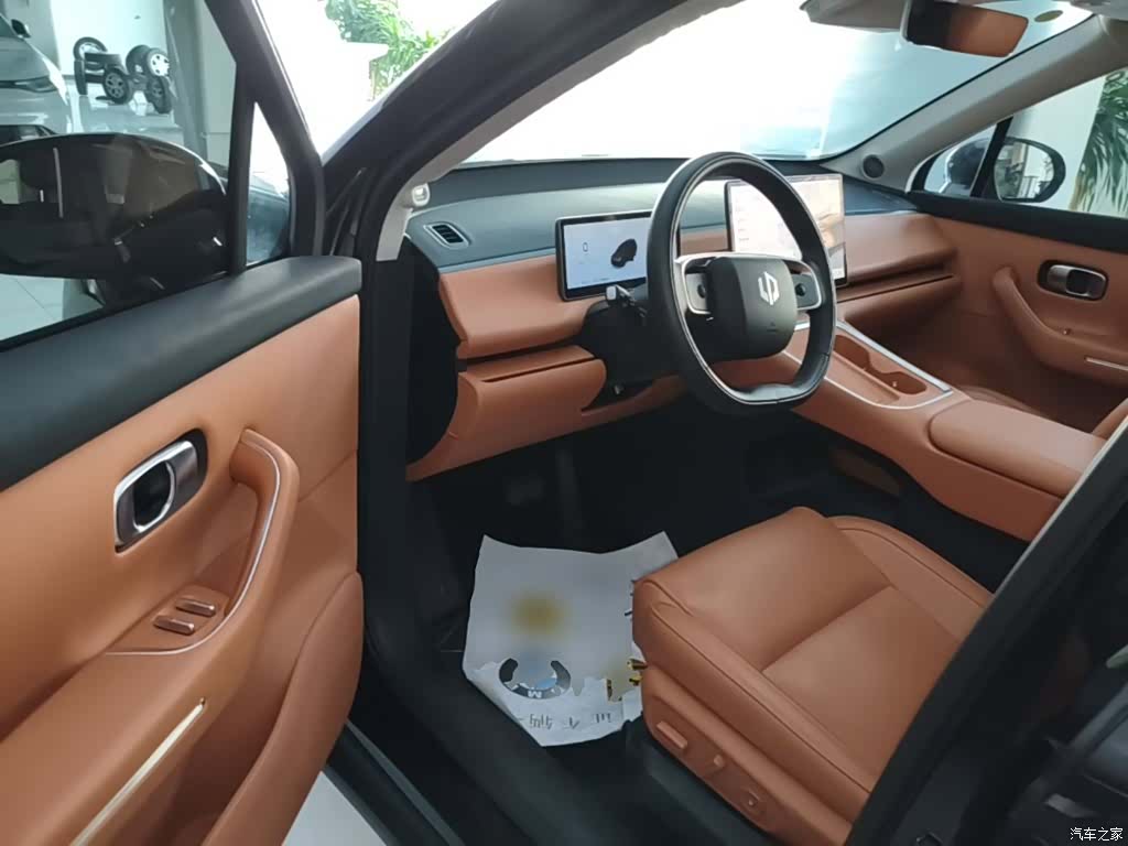 Leapmotor C16, 2025 16