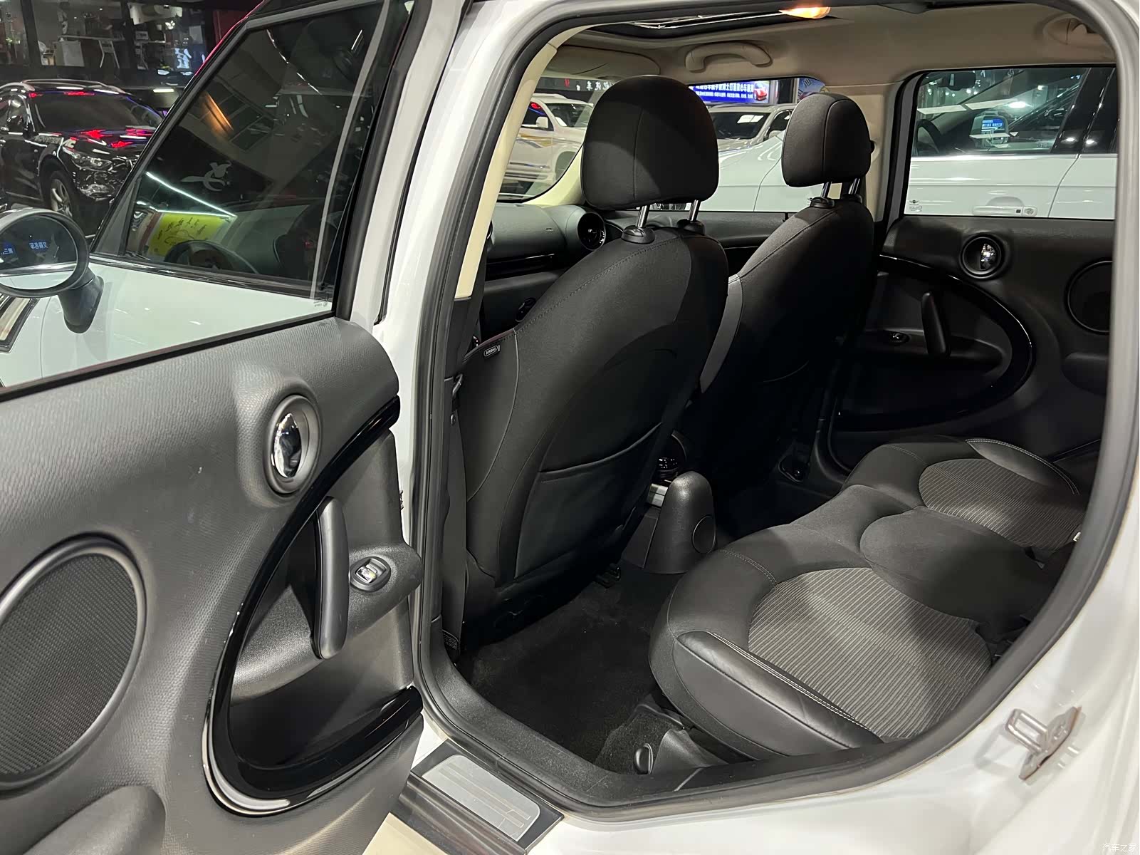 Mini Countryman, 2013 15