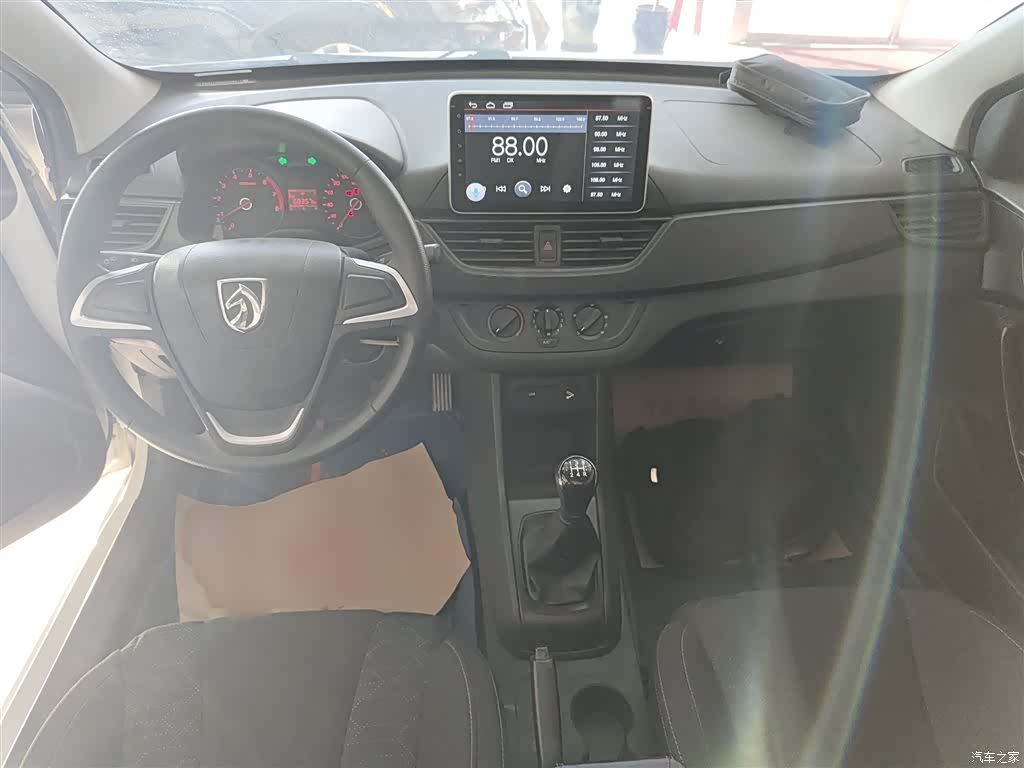 Wuling 310, 2019 12