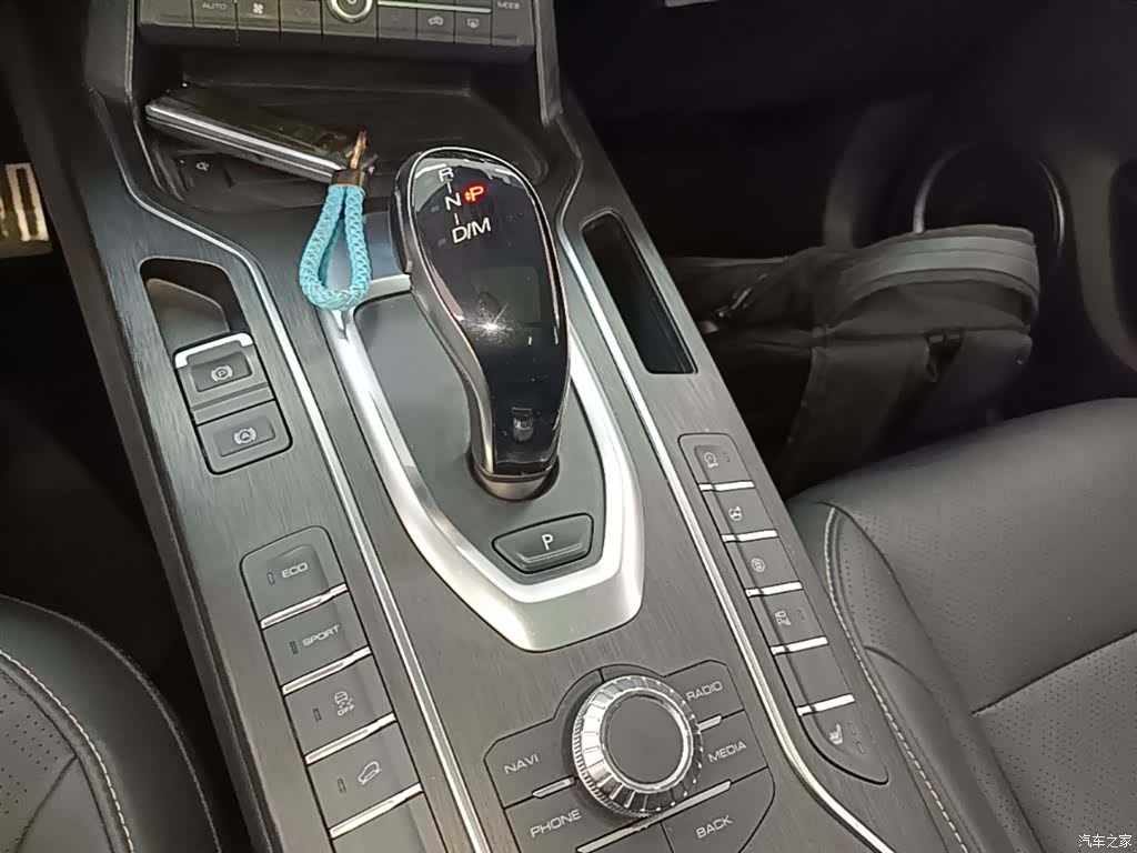 WEY VV6, 2019 14