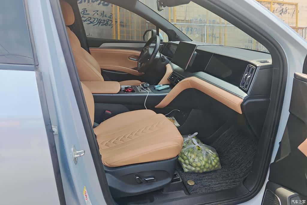 BYD Song, 2024 8