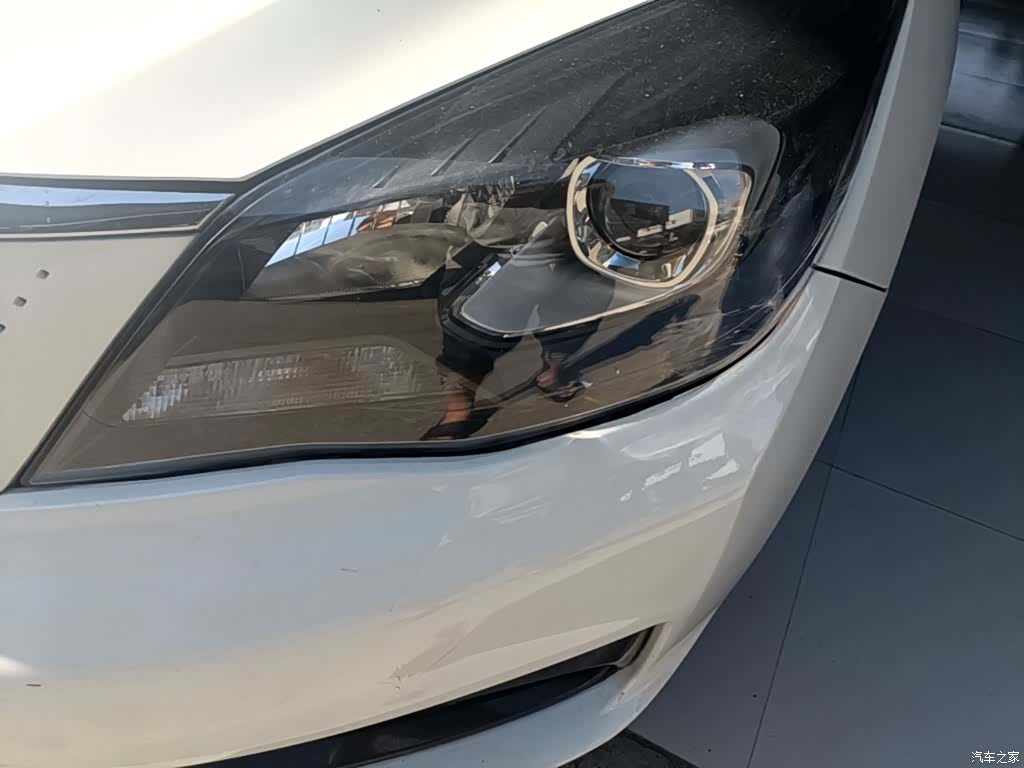 DongFeng E70, 2022 18
