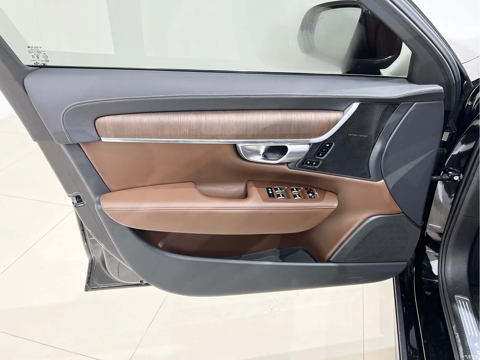 Volvo S90, 2023 20