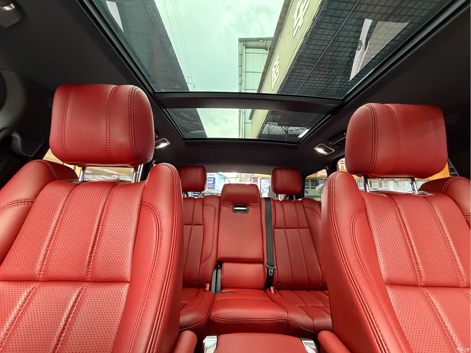 Land Rover Range Rover, 2018 28