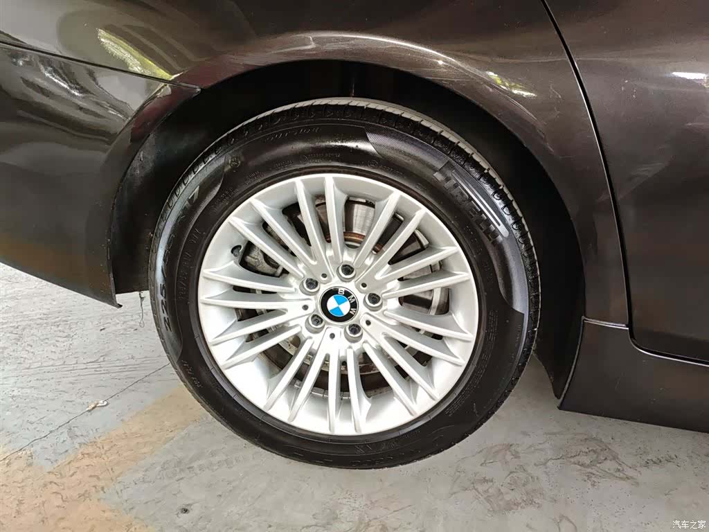 BMW 5 Series, 2016 26