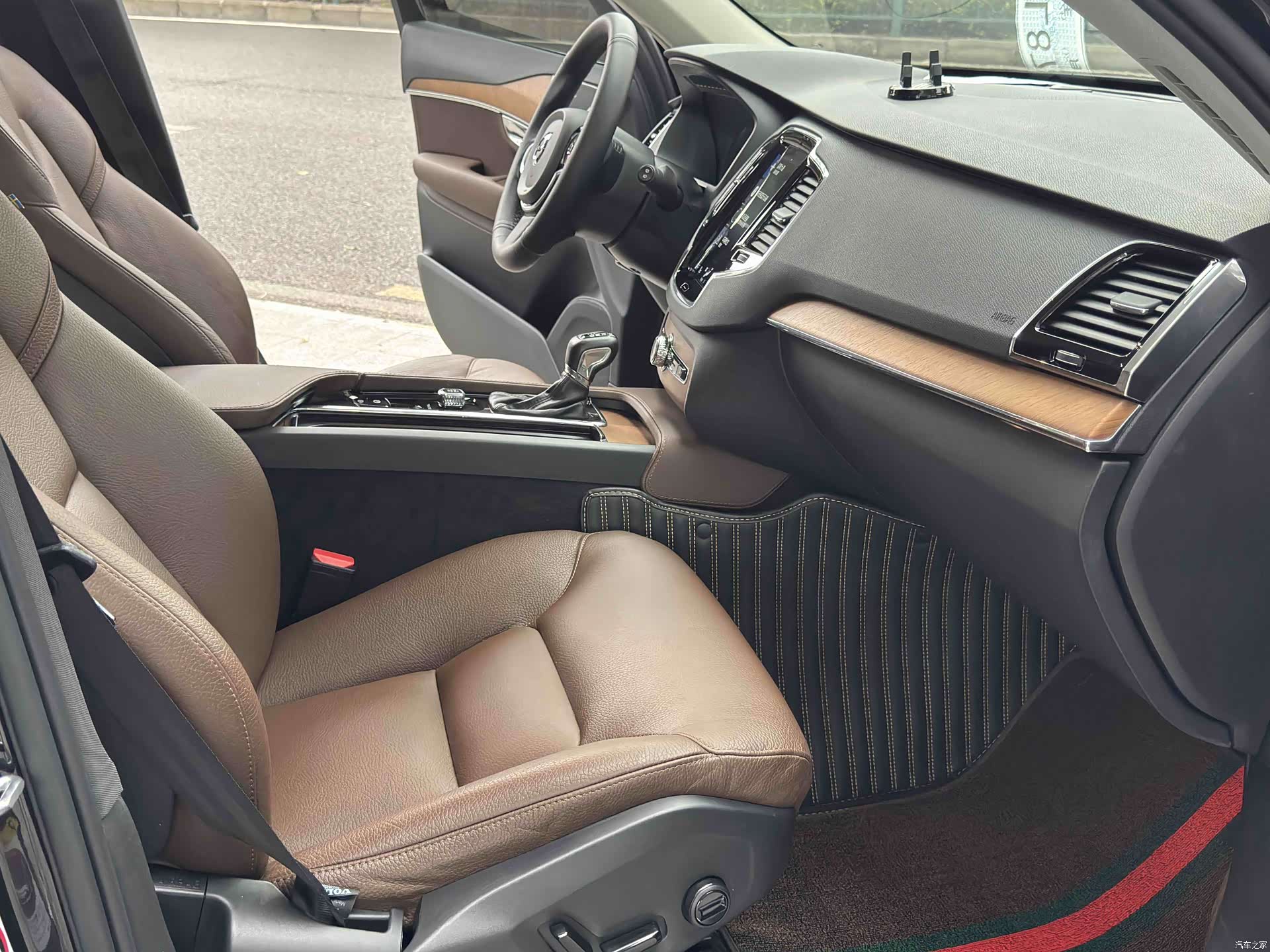 Volvo XC90, 2019 6