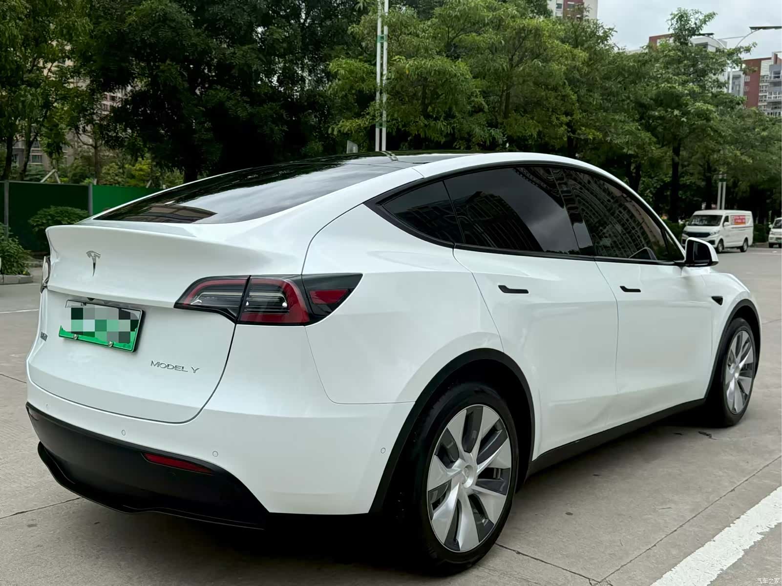 Tesla Model Y, 2022 6