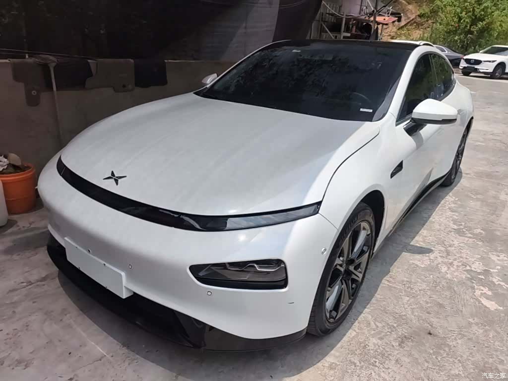 Xpeng P7, 2022 1