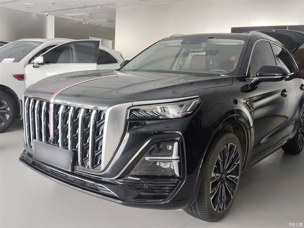 Hongqi HS5, 2023 1